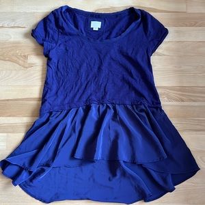 Anthropologie 9-HI5-STCL purple ruffle top size small gorgeous! Like new!